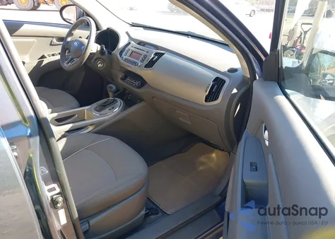 2014 Kia Sportage Lx z USA, uszkodzony, nr VIN KNDPBCAC7E7612021